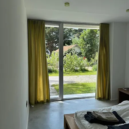 Contemporaine Vue - Maison D'architecte Дом отдыха Ле-Пулиген